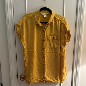 C&C California Yellow Button-Up Shirt